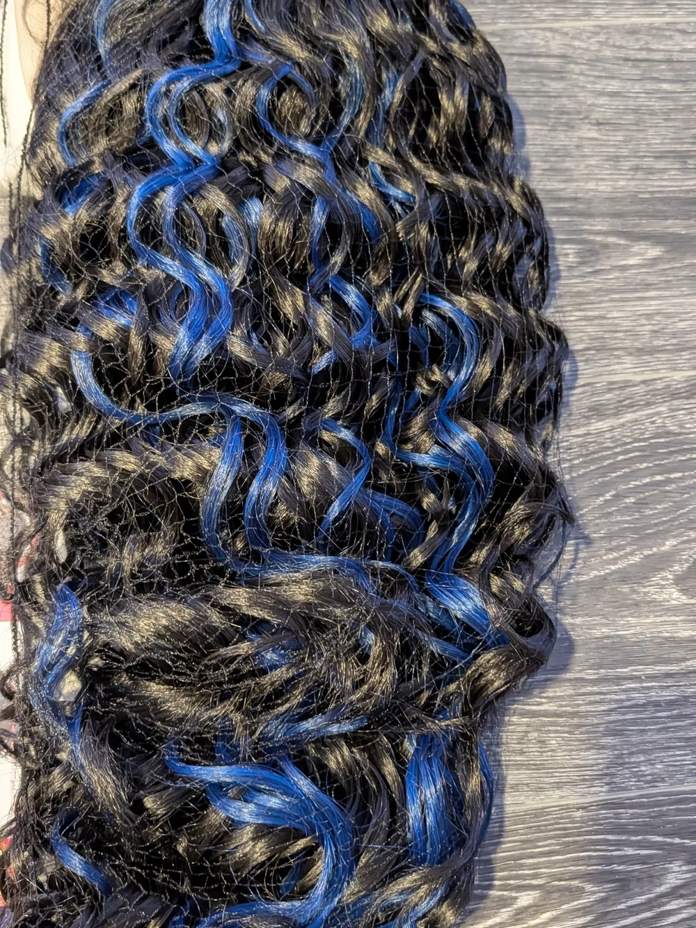 Outre HD Lace Frontal Wig Perfect Hairline Glueless Hand-Tied 13X6 Lace Wig